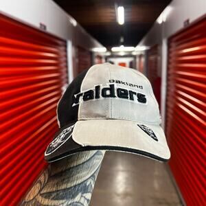 Vintage Y2K Oakland Raiders Reebok NFL Pro Line Hat